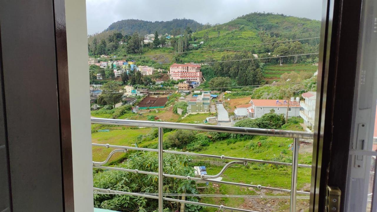 Royal Serene Villas Ooty Exterior photo